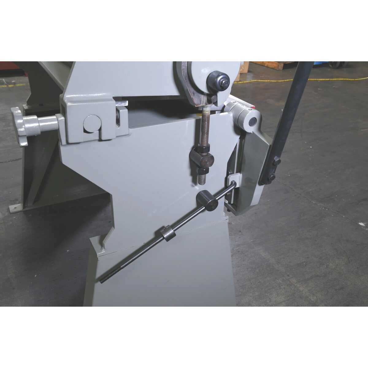 Side view of Box Pan Brake Clamp