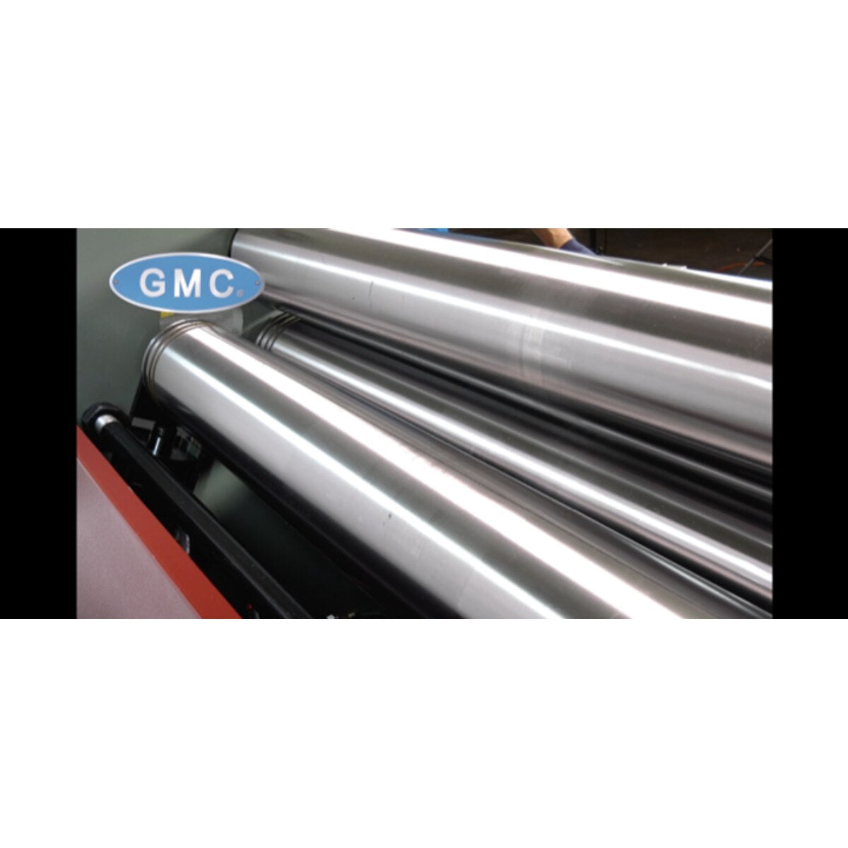 Close-up view of 4 Foot Metal Roller