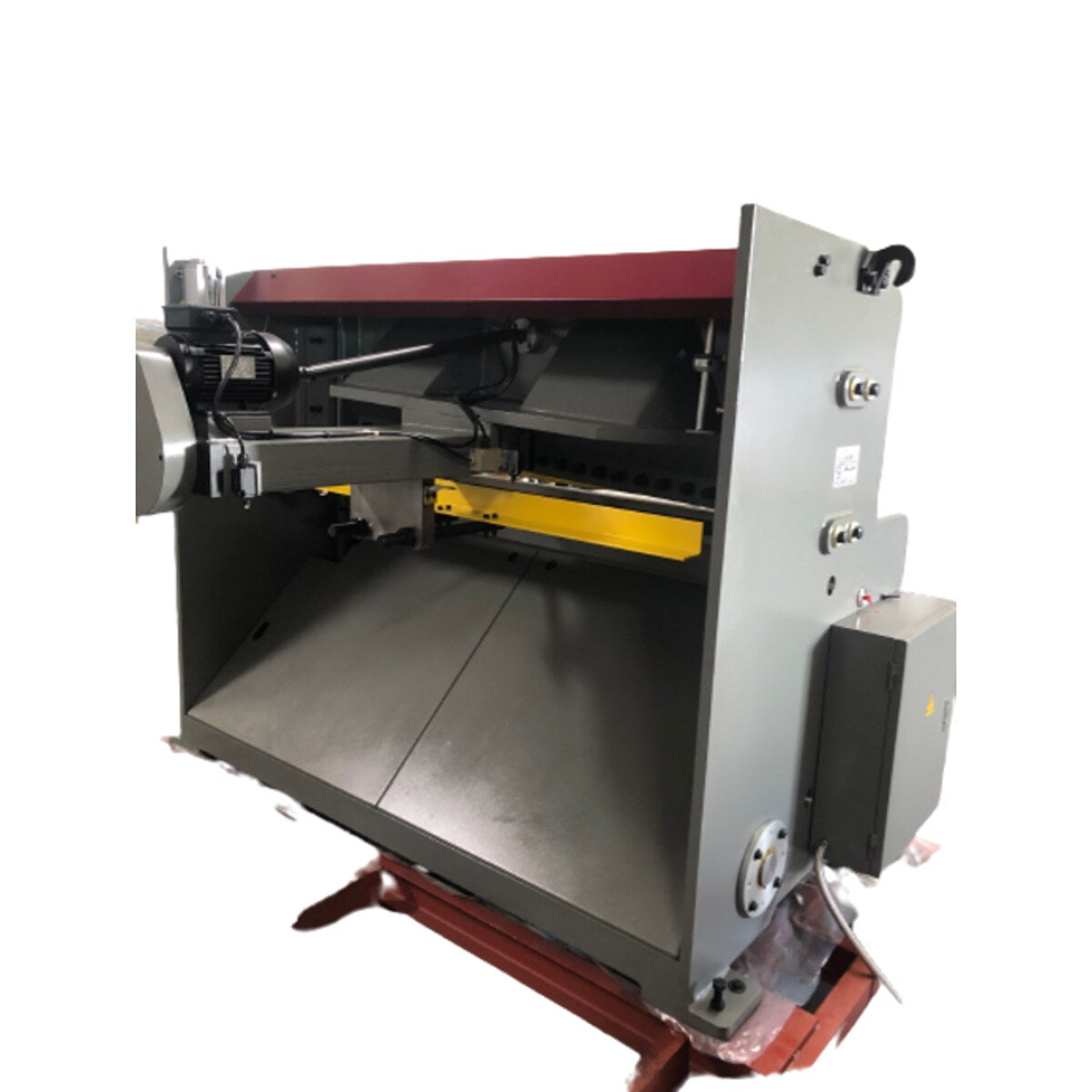 Close-up view of Cutting blade assembly