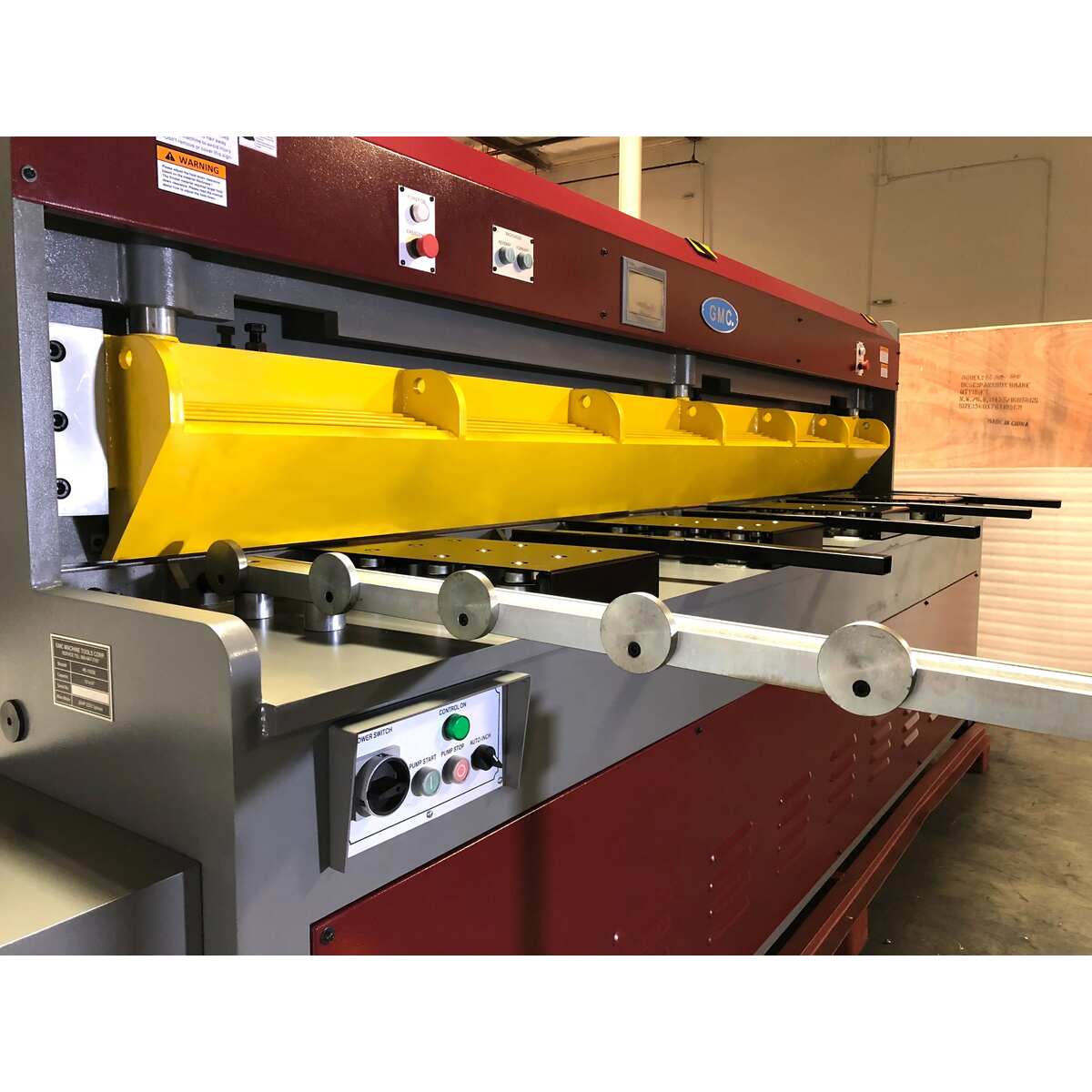 Side View of GMC_HS-0825E Metal Shear Rollers